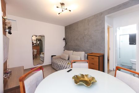 Sala de apartamento à venda com 2 quartos, 47m² em Califórnia, Belo Horizonte