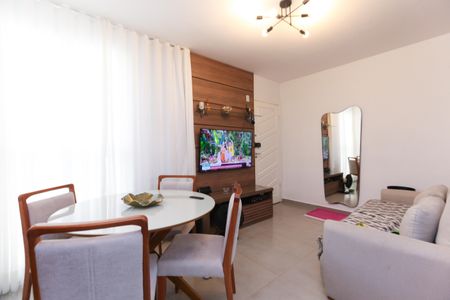 Sala de apartamento à venda com 2 quartos, 47m² em Califórnia, Belo Horizonte