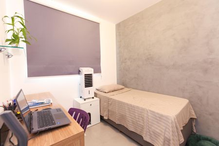 Quarto 1 de apartamento à venda com 2 quartos, 47m² em Califórnia, Belo Horizonte