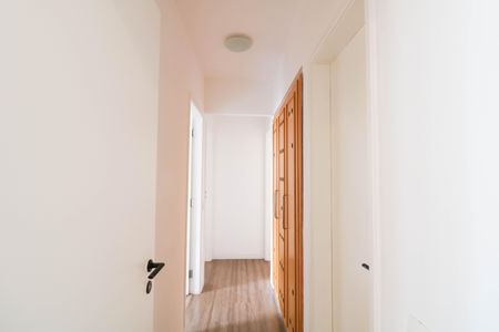 Apartamento à venda com 90m², 3 quartos e 2 vagasCorredor