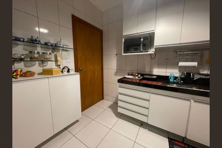 Apartamento à venda com 3 quartos, 85m² em Nova Suíça, Belo Horizonte