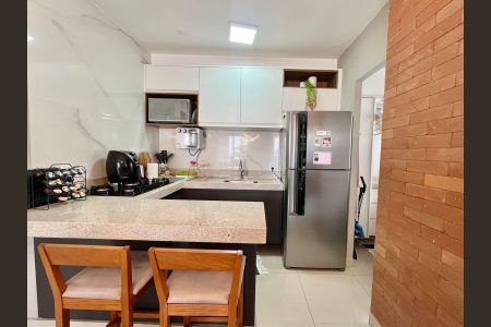 Apartamento para alugar com 68m², 2 quartos e 2 vagasCozinha