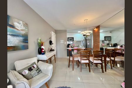 Sala de apartamento para alugar com 2 quartos, 68m² em Jardim Belo Horizonte, Campinas