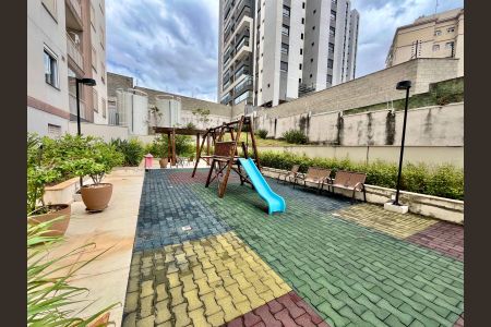 Apartamento para alugar com 68m², 2 quartos e 2 vagasÁrea comum - Playground