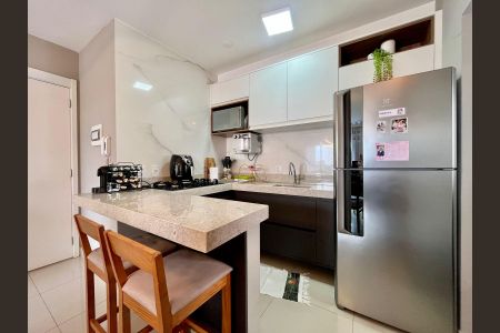 Apartamento para alugar com 68m², 2 quartos e 2 vagasCozinha