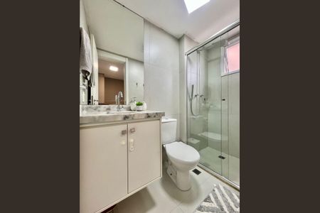 Apartamento para alugar com 68m², 2 quartos e 2 vagasBanheiro da Suíte