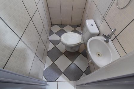 BANHEIRO de kitnet/studio para alugar com 1 quarto, 20m² em Cidade Universitária, Campinas