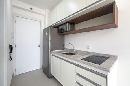 Cozinha de kitnet/studio para alugar com 1 quarto, 28m² em Sacomã, São Paulo