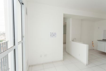 Sala de apartamento para alugar com 2 quartos, 40m² em Vila Marari, São Paulo