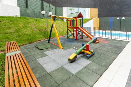 Apartamento para alugar com 40m², 2 quartos e sem vagaÁrea comum - Playground
