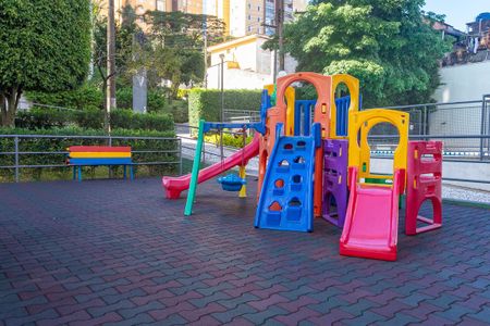 Apartamento à venda com 67m², 3 quartos e 1 vagaÁrea comum - Playground
