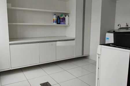 Apartamento à venda com 254m², 4 quartos e 2 vagas