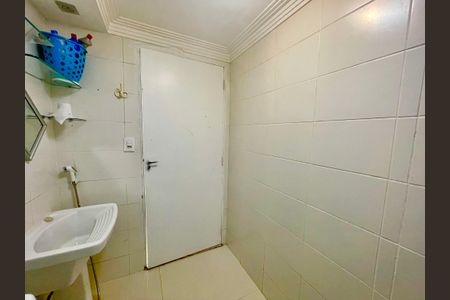 Apartamento para alugar com 64m², 3 quartos e 1 vaga Apartamento para alugar com 64m², 3 quartos e 1 vagaBanheiro 2