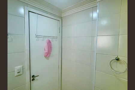 Apartamento para alugar com 64m², 3 quartos e 1 vaga Apartamento para alugar com 64m², 3 quartos e 1 vagaBanheiro 1