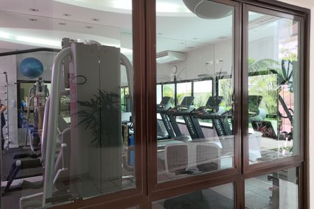 Apartamento à venda com 81m², 2 quartos e 2 vagas Apartamento à venda com 81m², 2 quartos e 2 vagasÁrea comum - Academia