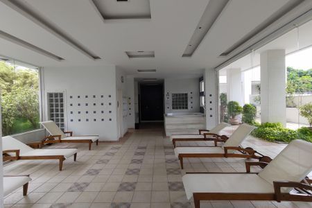 Apartamento à venda com 81m², 2 quartos e 2 vagas Apartamento à venda com 81m², 2 quartos e 2 vagasÁrea comum - Saunas