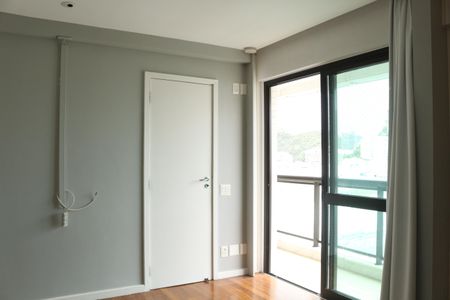 Apartamento à venda com 81m², 2 quartos e 2 vagasSuíte