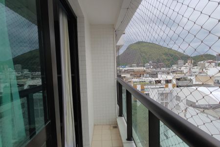 Apartamento à venda com 81m², 2 quartos e 2 vagas Apartamento à venda com 81m², 2 quartos e 2 vagasVaranda Quarto 2