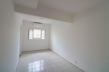 Apartamento para alugar com 24m², 1 quarto e 1 vaga