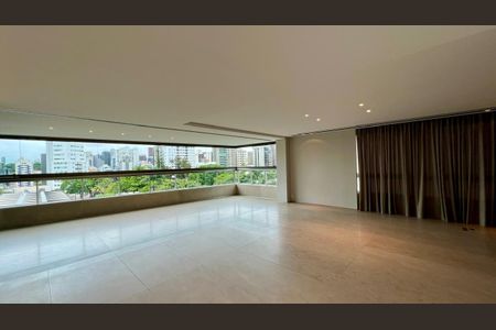 Apartamento à venda com 351m², 4 quartos e 5 vagas Apartamento à venda com 351m², 4 quartos e 5 vagassala