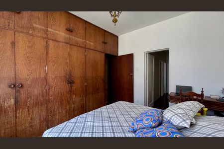 Casa à venda com 161m², 3 quartos e 2 vagasquarto 