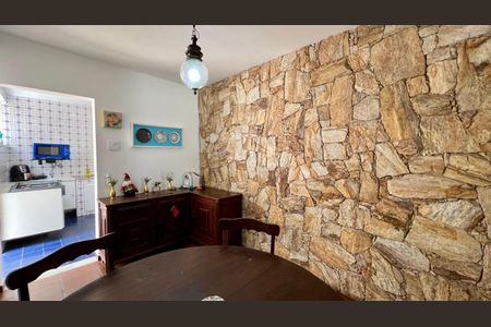 Casa à venda com 161m², 3 quartos e 2 vagascopa