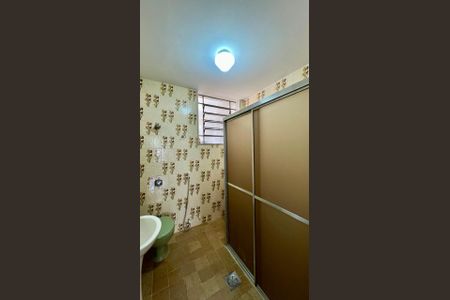 Casa à venda com 161m², 3 quartos e 2 vagasbanho