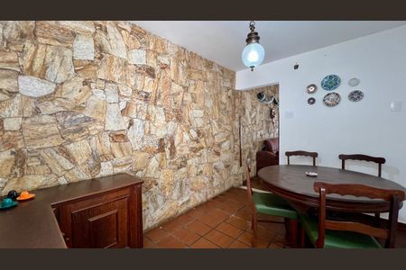 Casa à venda com 161m², 3 quartos e 2 vagascopa