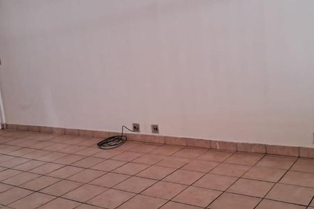 Casa à venda com 4 quartos, 150m² em Vila Carrão, São Paulo