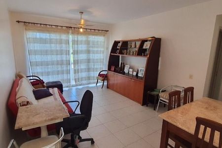 Apartamento à venda com 2 quartos, 68m² em Itaipu, Niterói