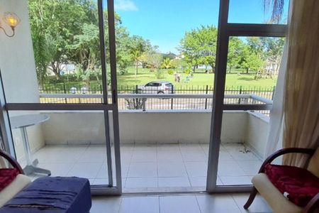 Apartamento à venda com 2 quartos, 68m² em Itaipu, Niterói