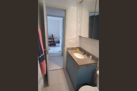 Apartamento à venda com 2 quartos, 68m² em Itaipu, Niterói