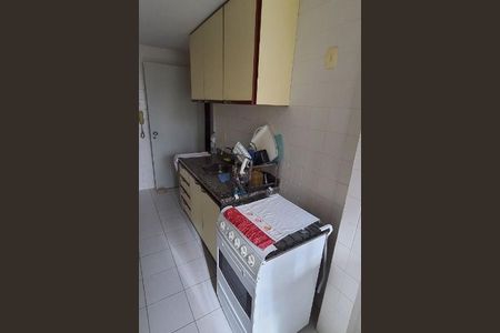 Apartamento à venda com 2 quartos, 68m² em Itaipu, Niterói