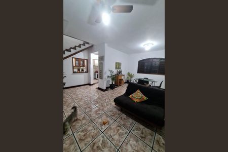 Casa à venda com 2 quartos, 106m² em Fonseca, Niterói