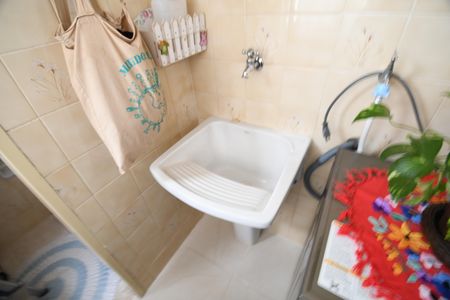 Apartamento à venda com 94m², 3 quartos e 1 vagaÁrea de Serviço