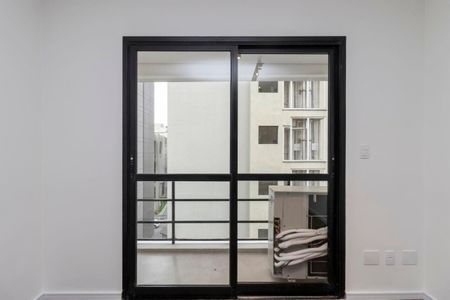 Apartamento à venda com 3 quartos, 92m² em Vila Nova Conceição, São Paulo