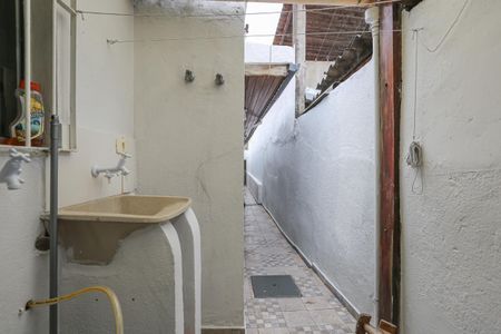 Casa para alugar com 50m², 1 quarto e sem vagaÁrea de Serviço