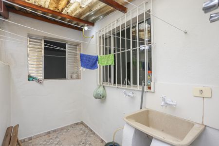 Casa para alugar com 50m², 1 quarto e sem vagaÁrea de Serviço
