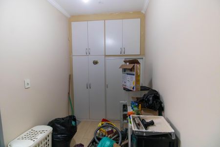 Apartamento à venda com 90m², 2 quartos e sem vaga Apartamento à venda com 90m², 2 quartos e sem vagaQuarto de Serviço
