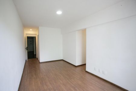 Sala de apartamento à venda com 3 quartos, 70m² em Pechincha, Rio de Janeiro