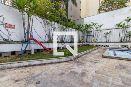 Apartamento à venda com 98m², 2 quartos e 2 vagasÁrea comum - Playground