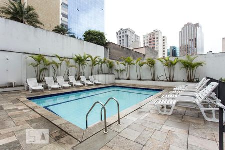 Apartamento à venda com 98m², 2 quartos e 2 vagasÁrea comum - Piscina