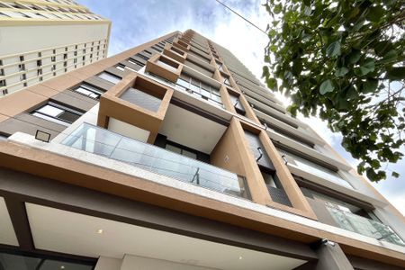 Apartamento para alugar com 108m², 2 quartos e 2 vagasFachada