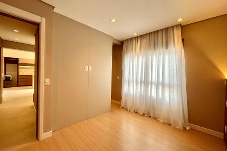 Apartamento para alugar com 108m², 2 quartos e 2 vagasSuite 1