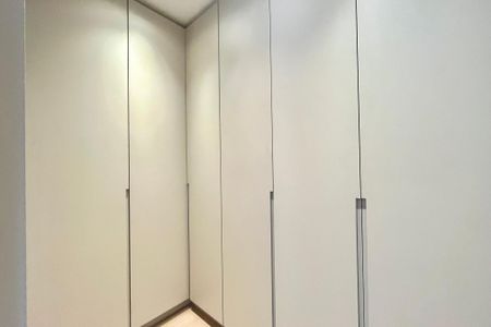 Apartamento para alugar com 108m², 2 quartos e 2 vagasCloset da Suíte 1