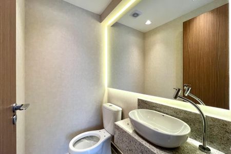 Apartamento para alugar com 108m², 2 quartos e 2 vagasLavabo