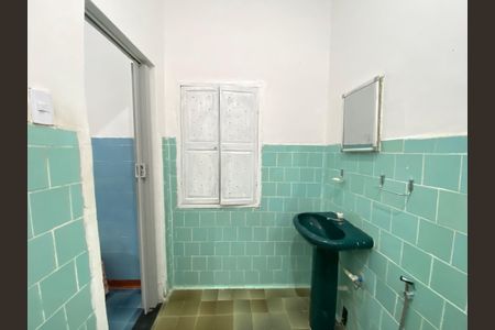 Casa para alugar com 30m², 1 quarto e sem vaga