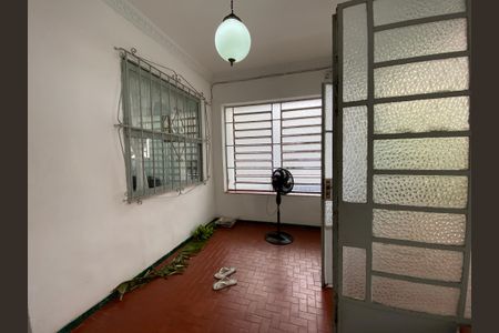 Casa para alugar com 30m², 1 quarto e sem vaga