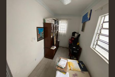 Casa para alugar com 30m², 1 quarto e sem vaga