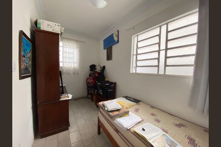 Casa para alugar com 30m², 1 quarto e sem vaga